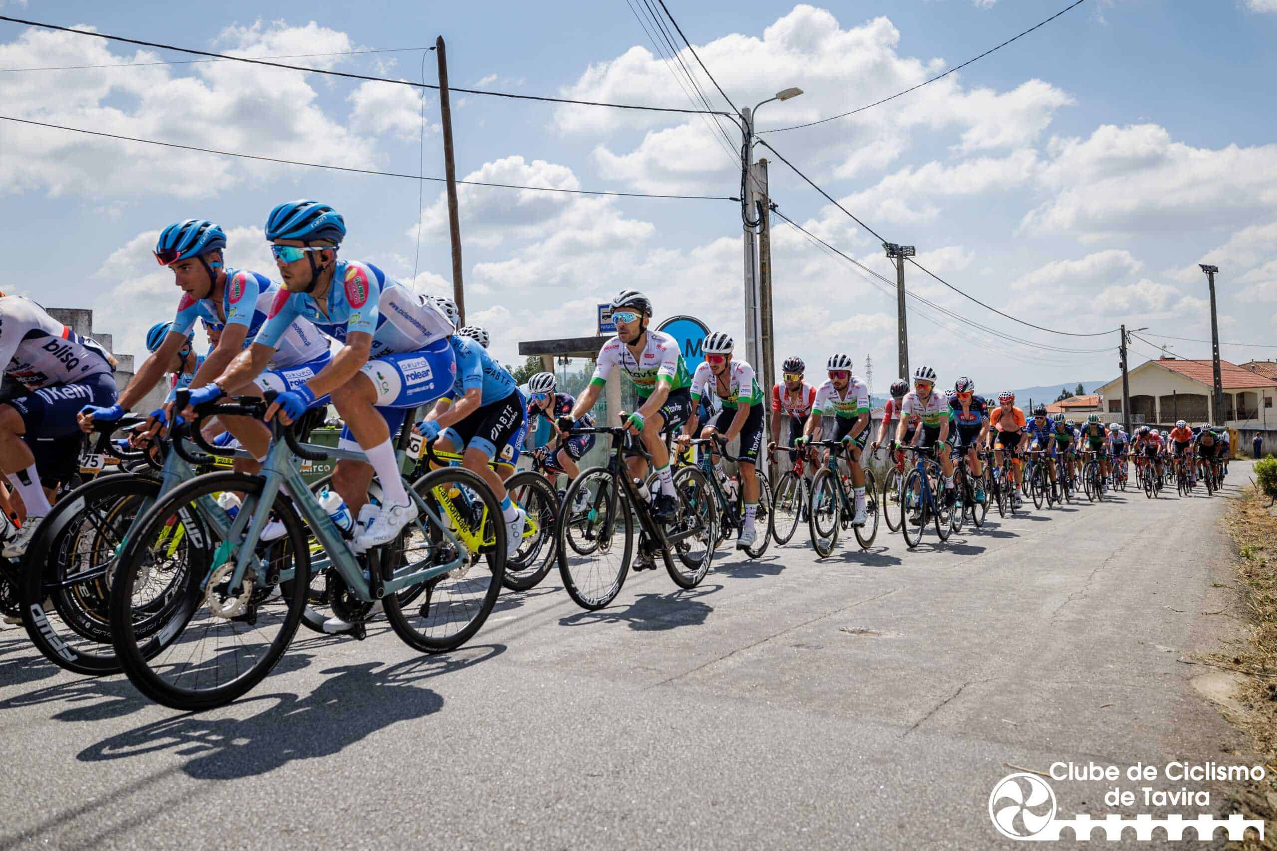 3 Grande Prémio do Douro: 1a etapa Marco de Canaveses, 14/06/2023 - Decorreu hoje a 1ª etapa do 3º Grande Prémio de Ciclismo do Douro Internacional que percorreu estradas de Marco de Canaveses.
(Miguel Pereira/Global Imagens)