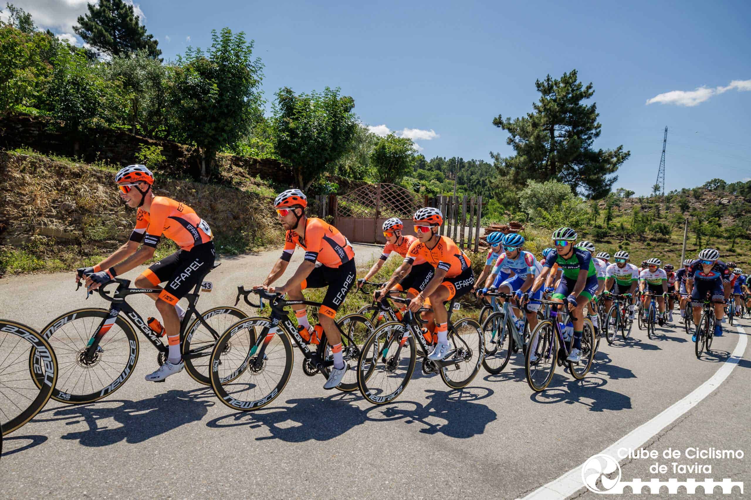 3 Grande Prémio do Douro: 2a etapa Tabuaço, 15/06/2023 - Decorreu hoje a 2ª etapa do 3º Grande Prémio de Ciclismo do Douro Internacional que percorreu estradas entre Tabuaço e Armamar.
(Miguel Pereira/Global Imagens)