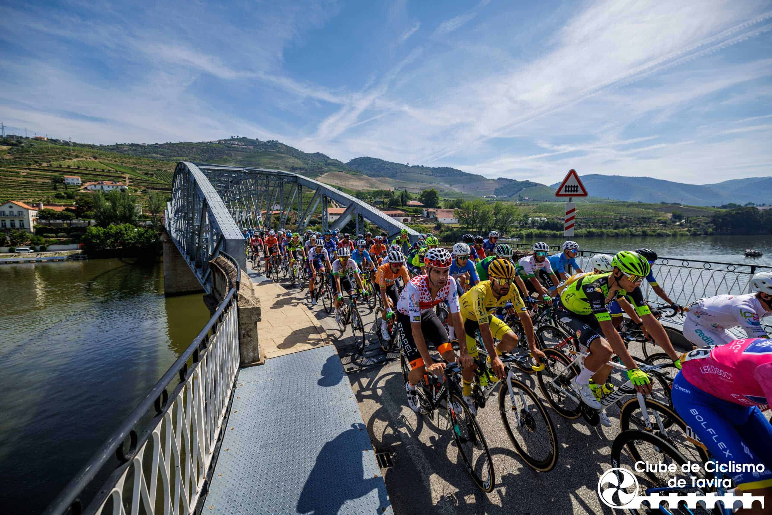 3 Grande Prémio do Douro: 3a etapa Alijó, 16/06/2023 - Decorreu hoje a 3ª etapa do 3º Grande Prémio de Ciclismo do Douro Internacional que percorreu estradas entre Pinhão e Alijó.
(Miguel Pereira/Global Imagens)