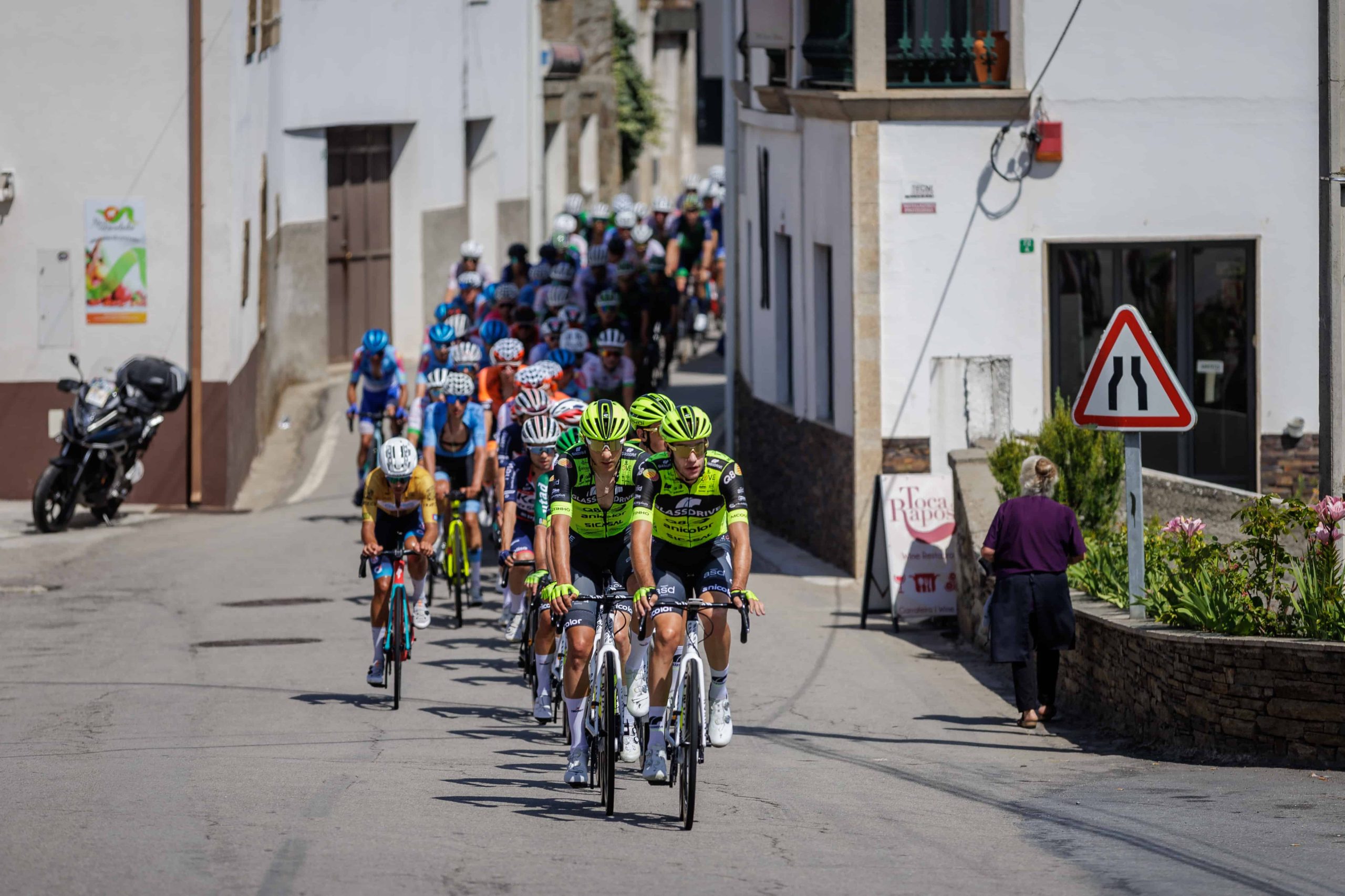 3 Grande Prémio do Douro: 3a etapa Alijó, 16/06/2023 - Decorreu hoje a 3ª etapa do 3º Grande Prémio de Ciclismo do Douro Internacional que percorreu estradas entre Pinhão e Alijó.
(Miguel Pereira/Global Imagens)