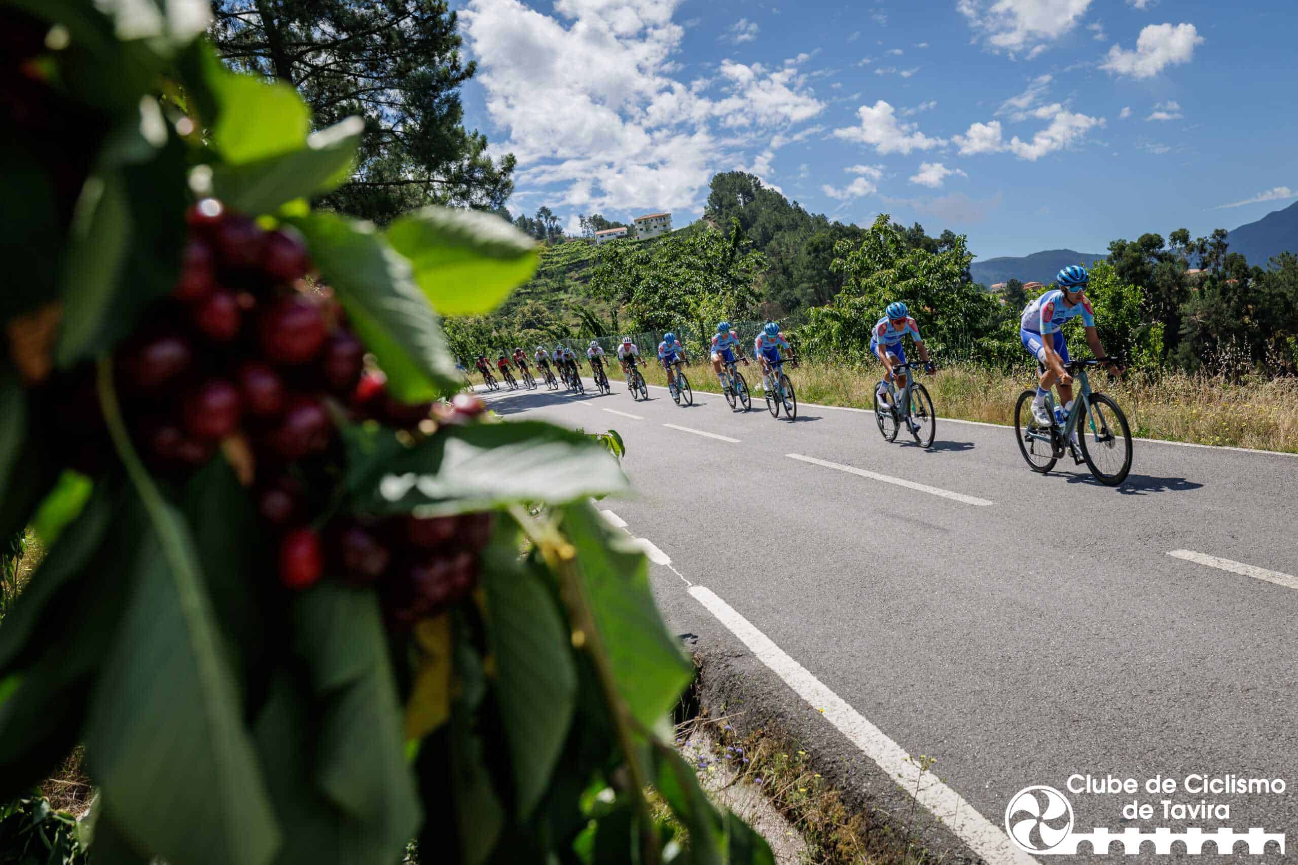 3 Grande Prémio do Douro: 4a etapa Resende, 17/06/2023 - Decorreu hoje a 4ª etapa do 3º Grande Prémio de Ciclismo do Douro Internacional que percorreu estradas de Resende.
(Miguel Pereira/Global Imagens)