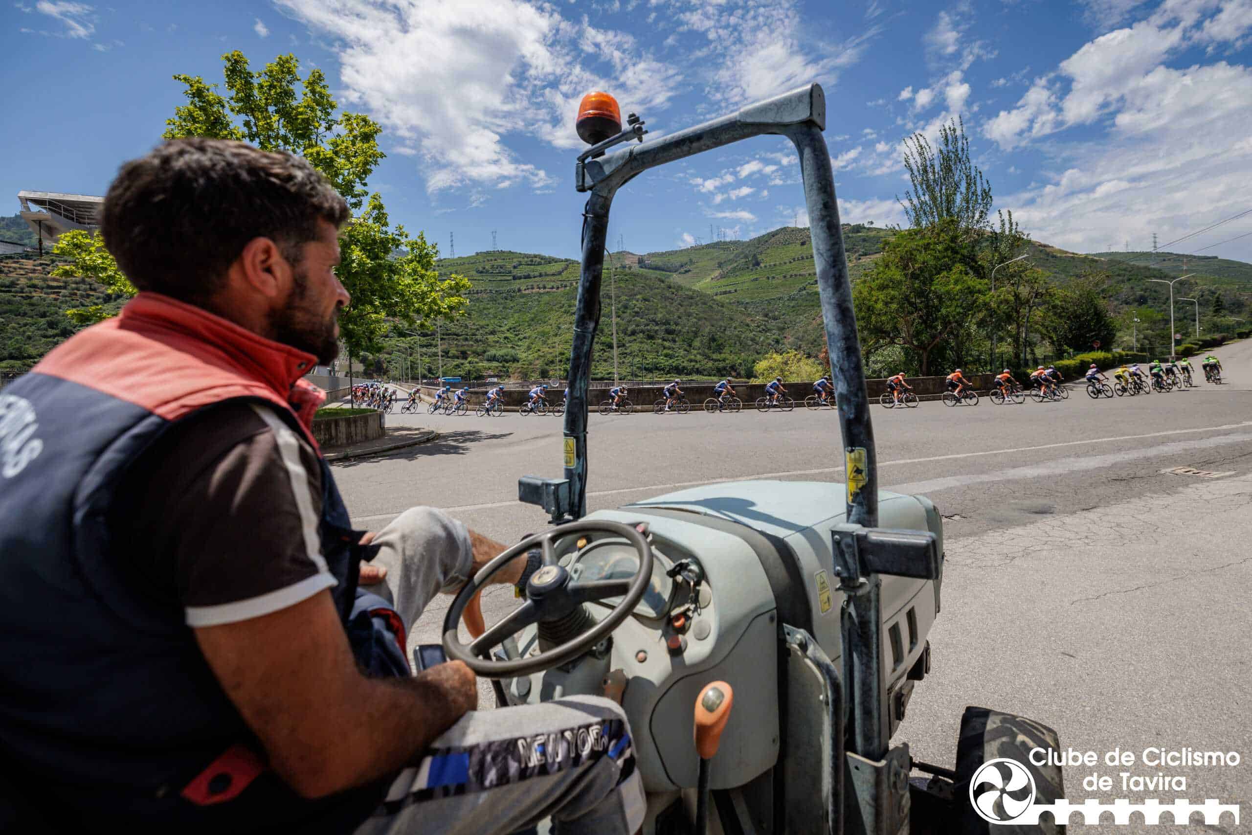 3 Grande Prémio do Douro: 4a etapa Resende, 17/06/2023 - Decorreu hoje a 4ª etapa do 3º Grande Prémio de Ciclismo do Douro Internacional que percorreu estradas de Resende.
(Miguel Pereira/Global Imagens)