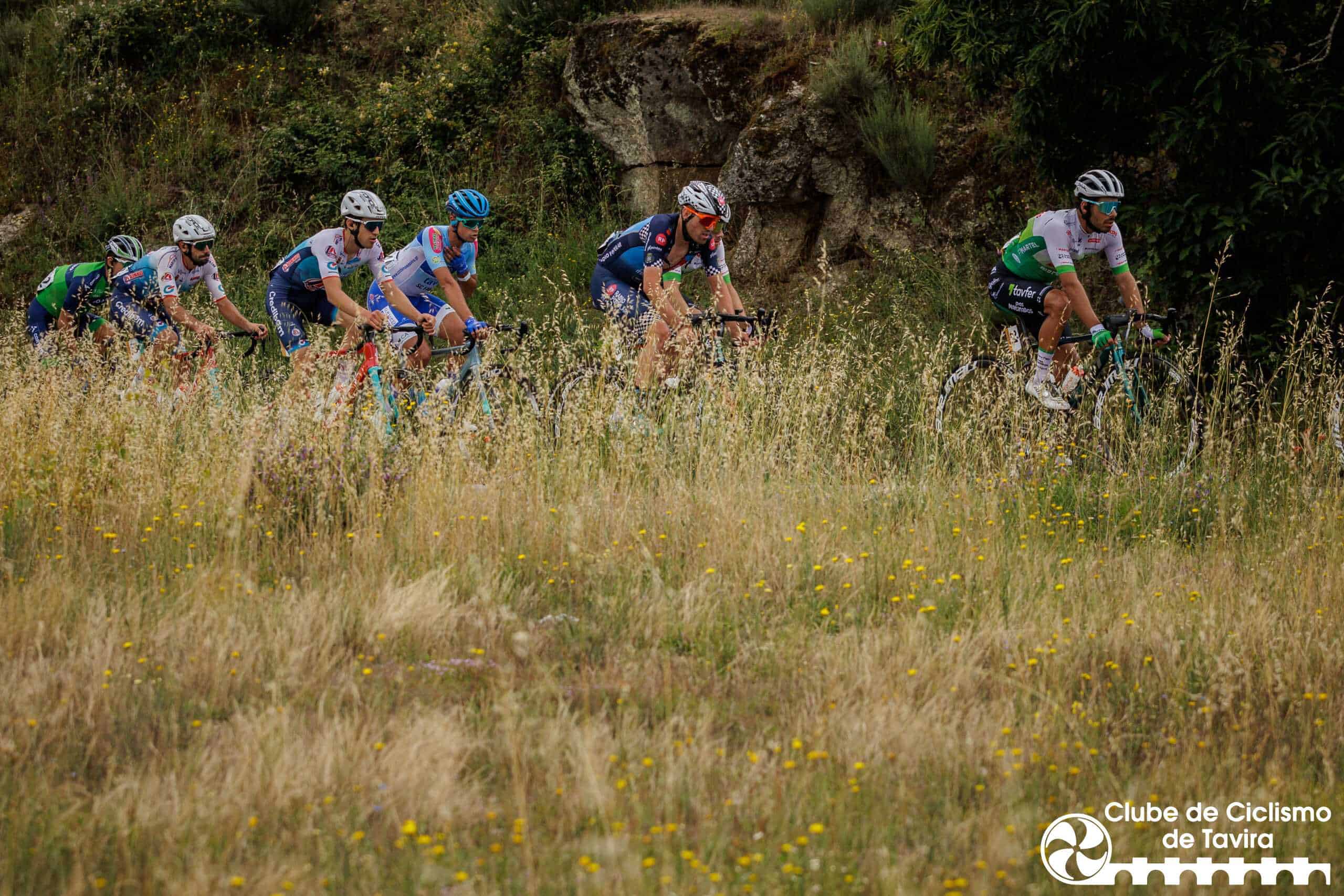 3 Grande Prémio do Douro: 5a etapa Lamego, 18/06/2023 - Decorreu hoje a 5ª etapa do 3º Grande Prémio de Ciclismo do Douro Internacional que percorreu estradas de Lamego.
(Miguel Pereira/Global Imagens)